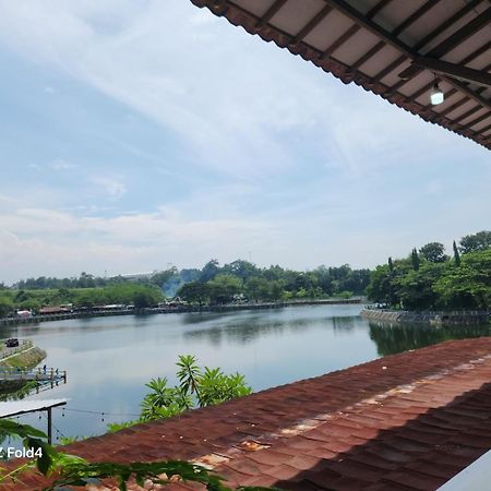 Omah Kenangan At Seven Trumpets Resort Maguwo エクステリア 写真